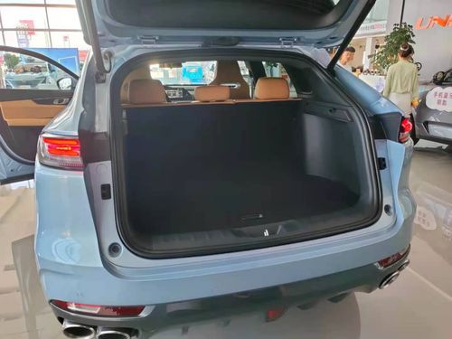 外觀大而不俗 內(nèi)含科技品質(zhì) 長(zhǎng)安uni k哪款最值得購(gòu)買